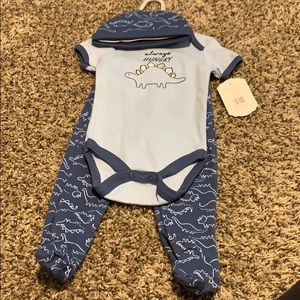 Brand New Dinosaur outfit